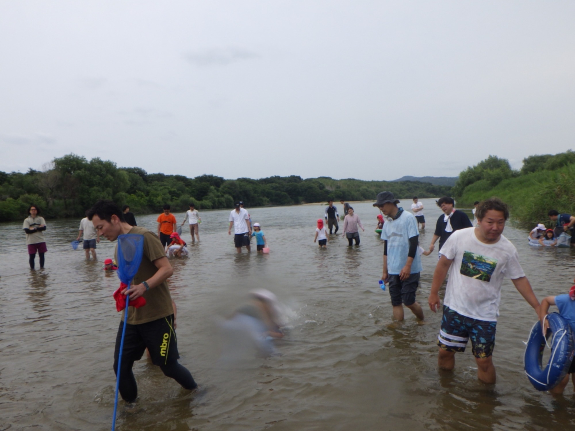 年長　矢作川　川遊び園外保育（1/2）