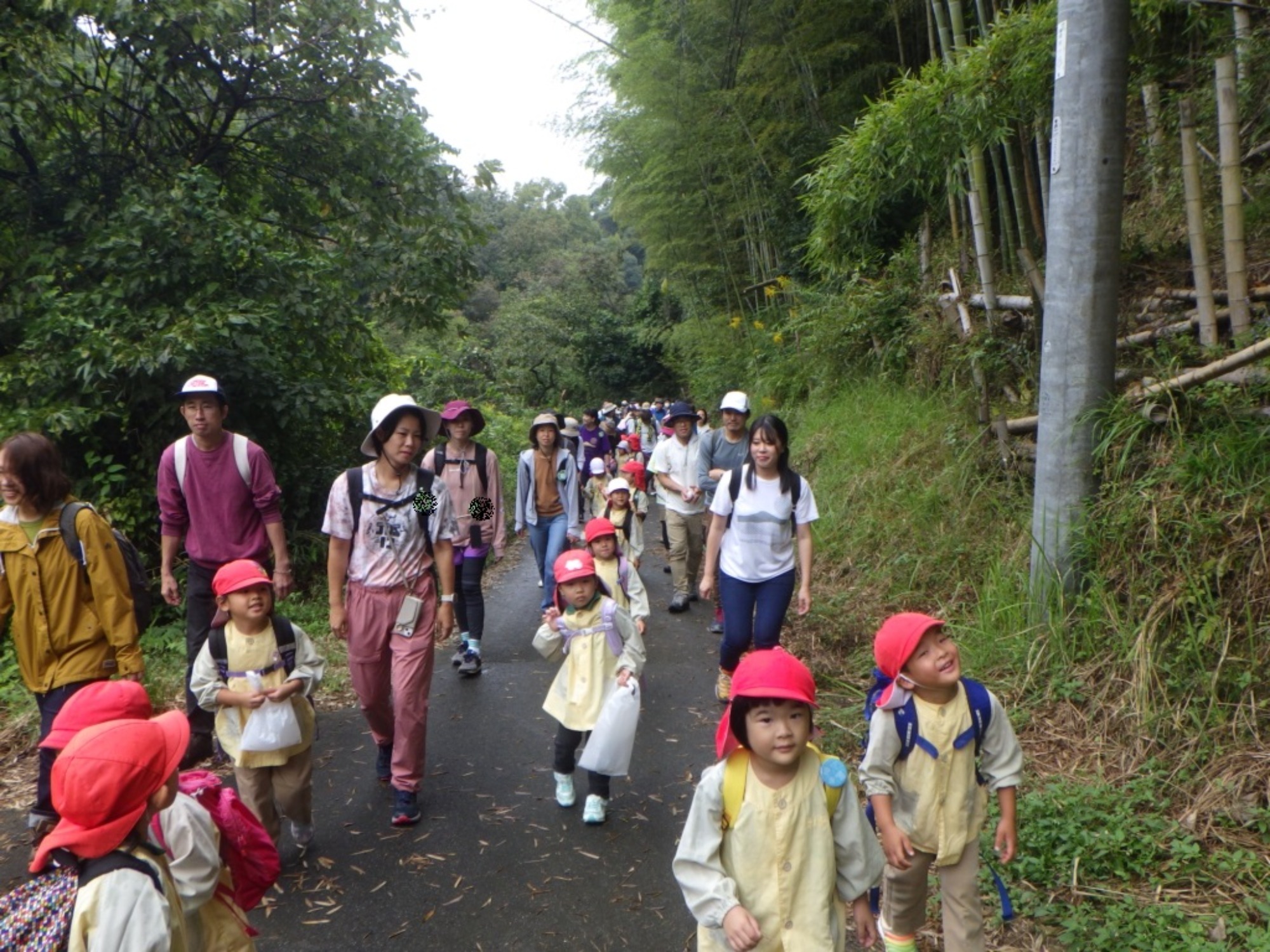 【年中】10/16　村積山　園外保育（1/3）