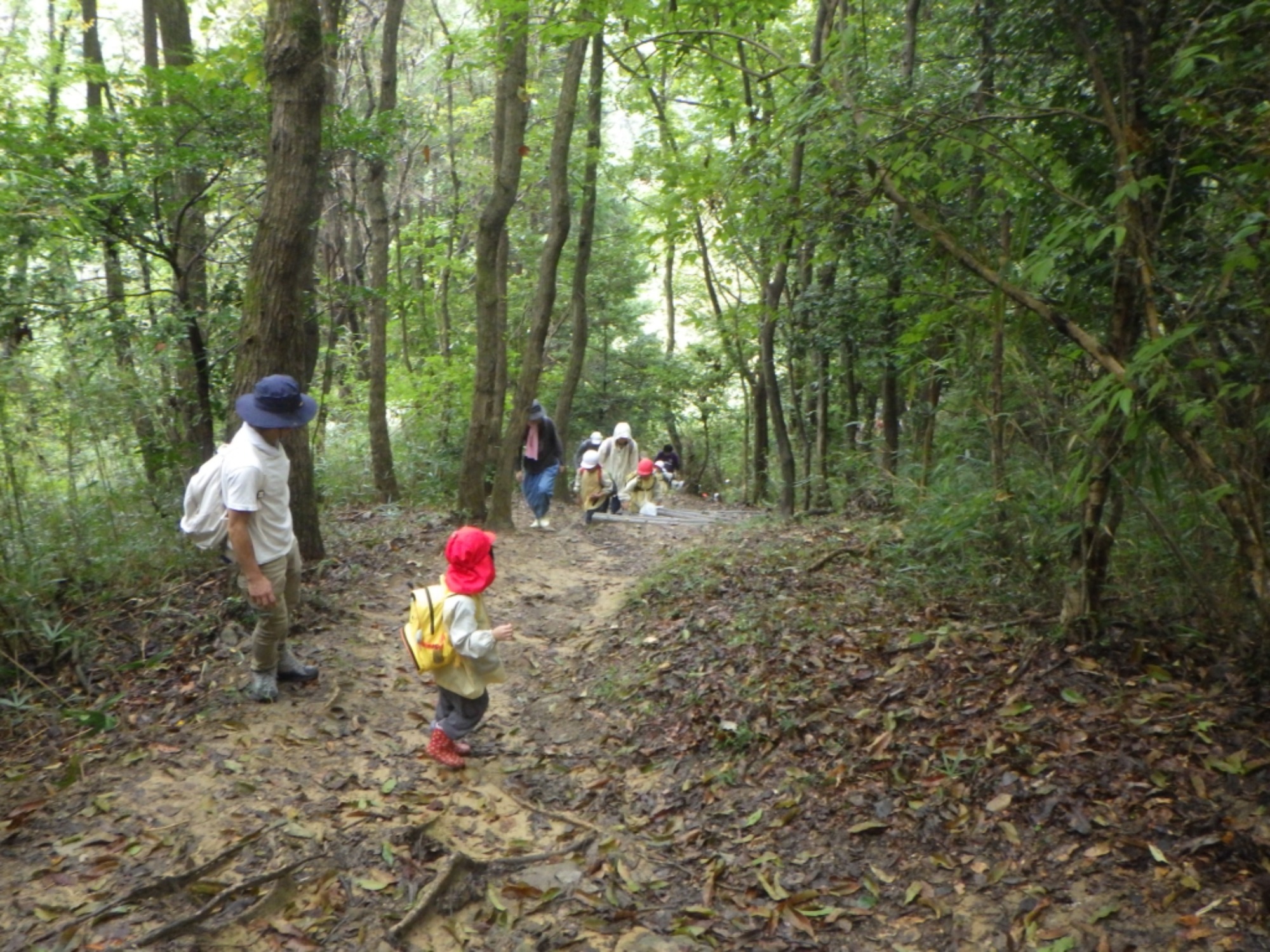 【年中】10/16　村積山　園外保育（1/3）