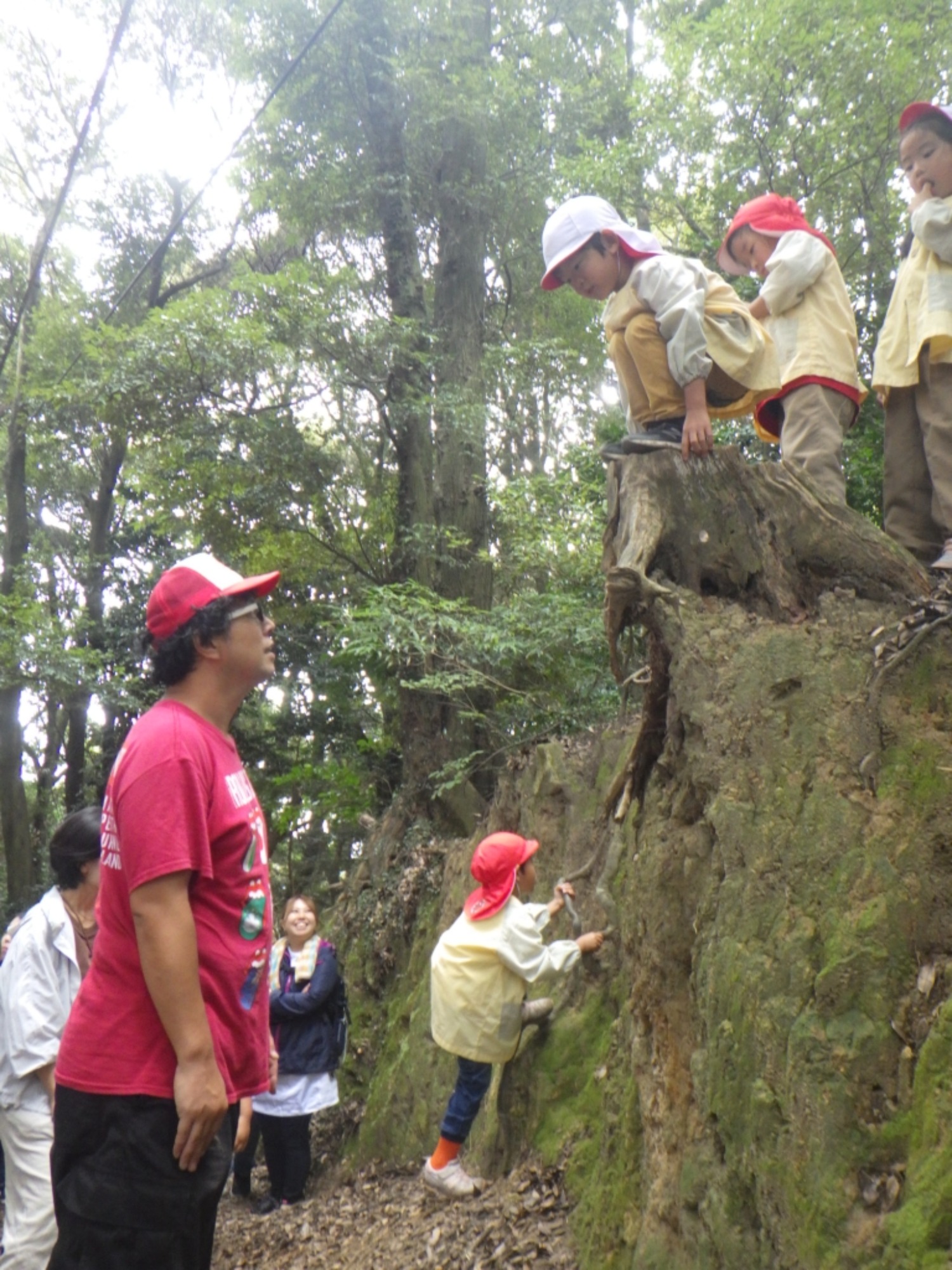 【年中】10/16　村積山　園外保育（2/3）