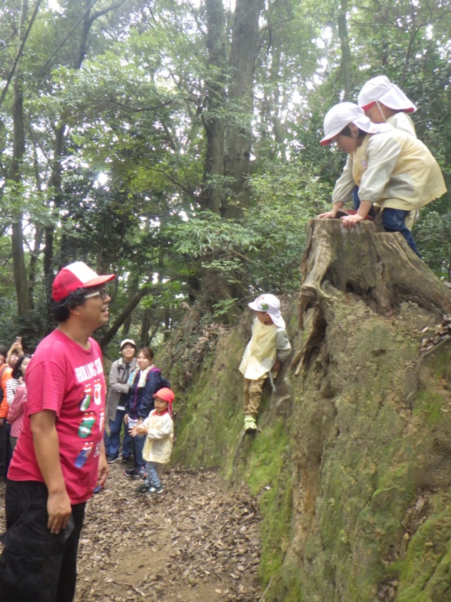 【年中】10/16　村積山　園外保育（2/3）