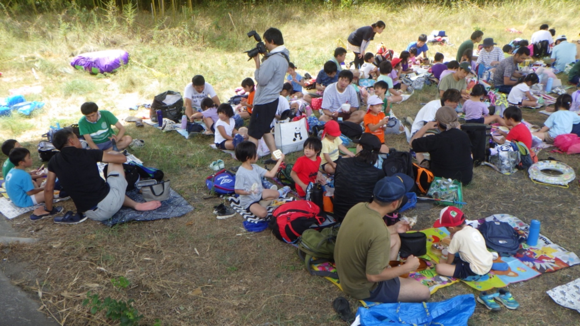 【年長】矢作川　川遊び園外保育（2/2）