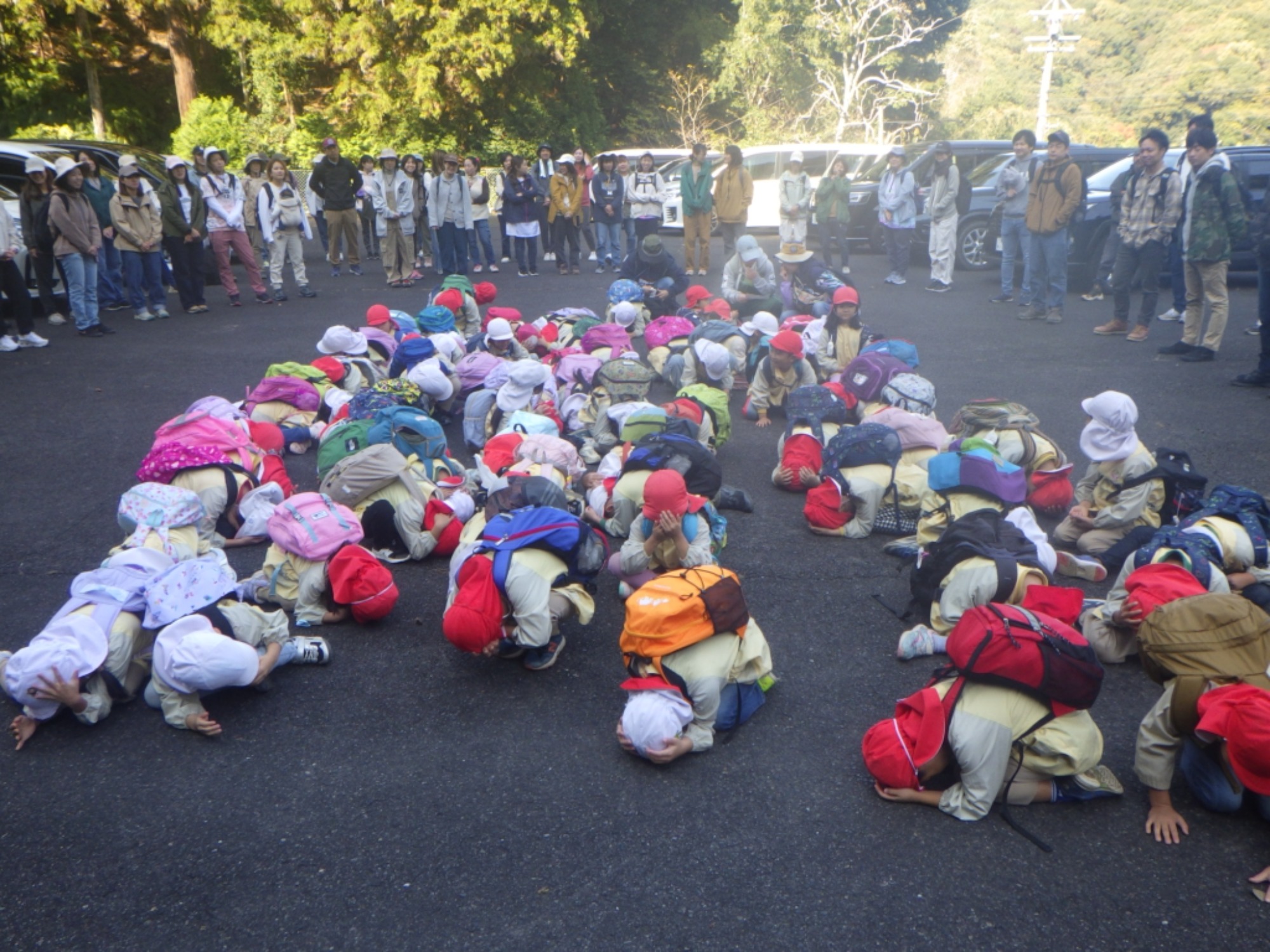 【年長】11/7　村積山　園外保育（1/4）