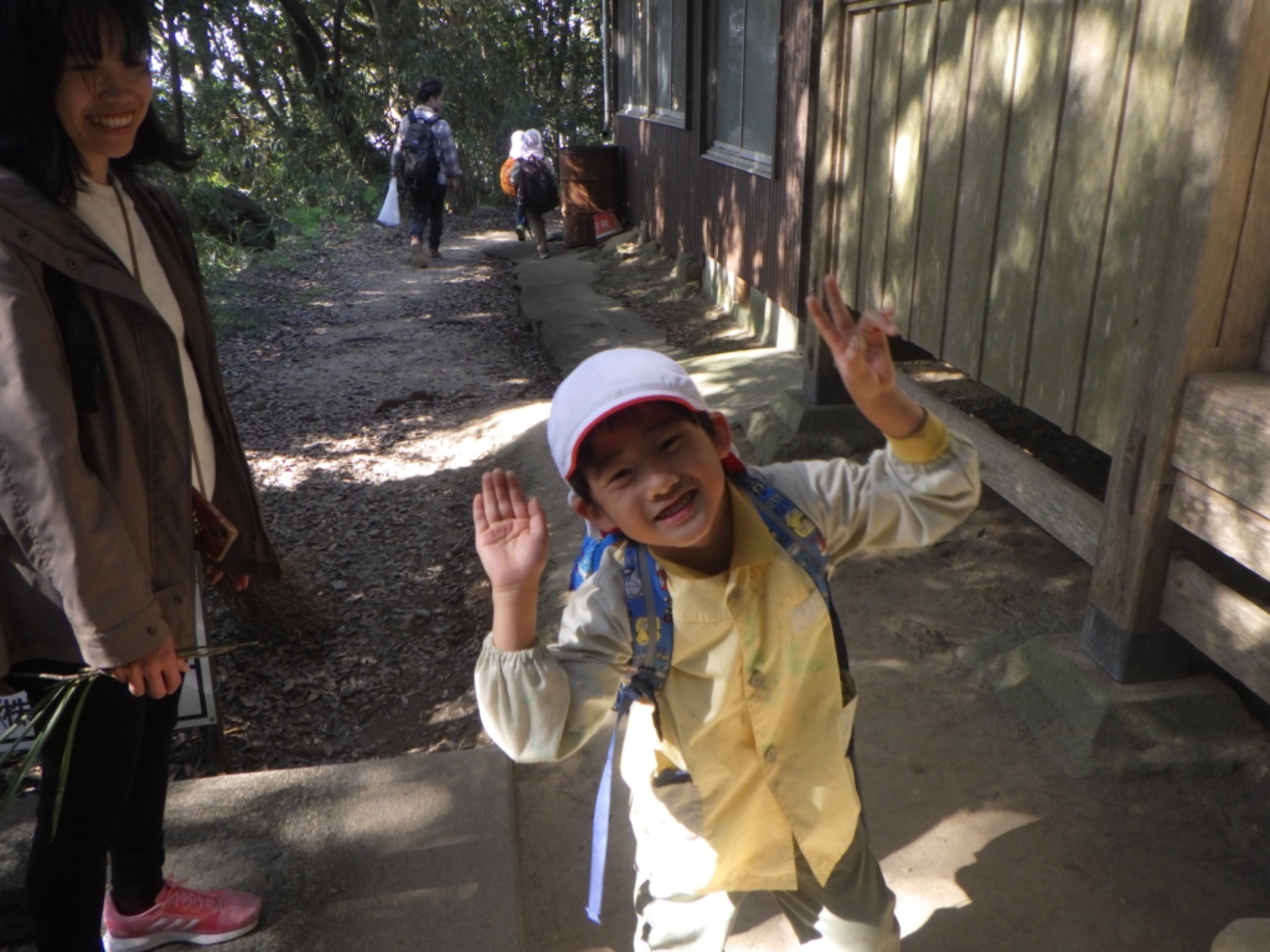 【年長】11/7　村積山　園外保育（2/4）