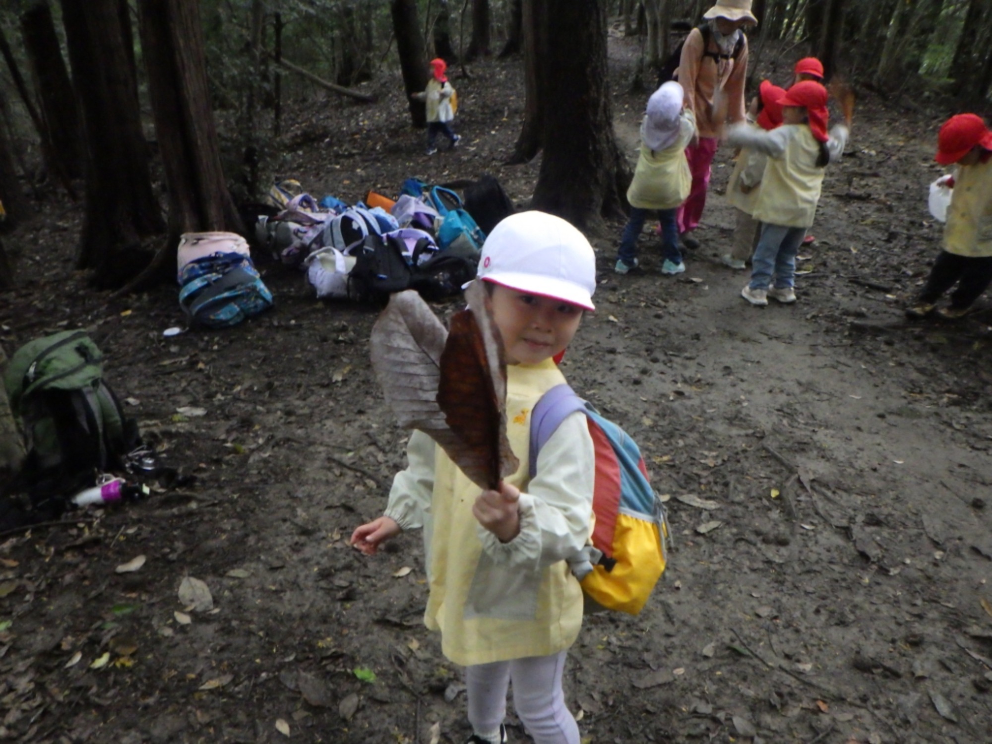 【年中】11/10　村積山　園外保育（2/3）