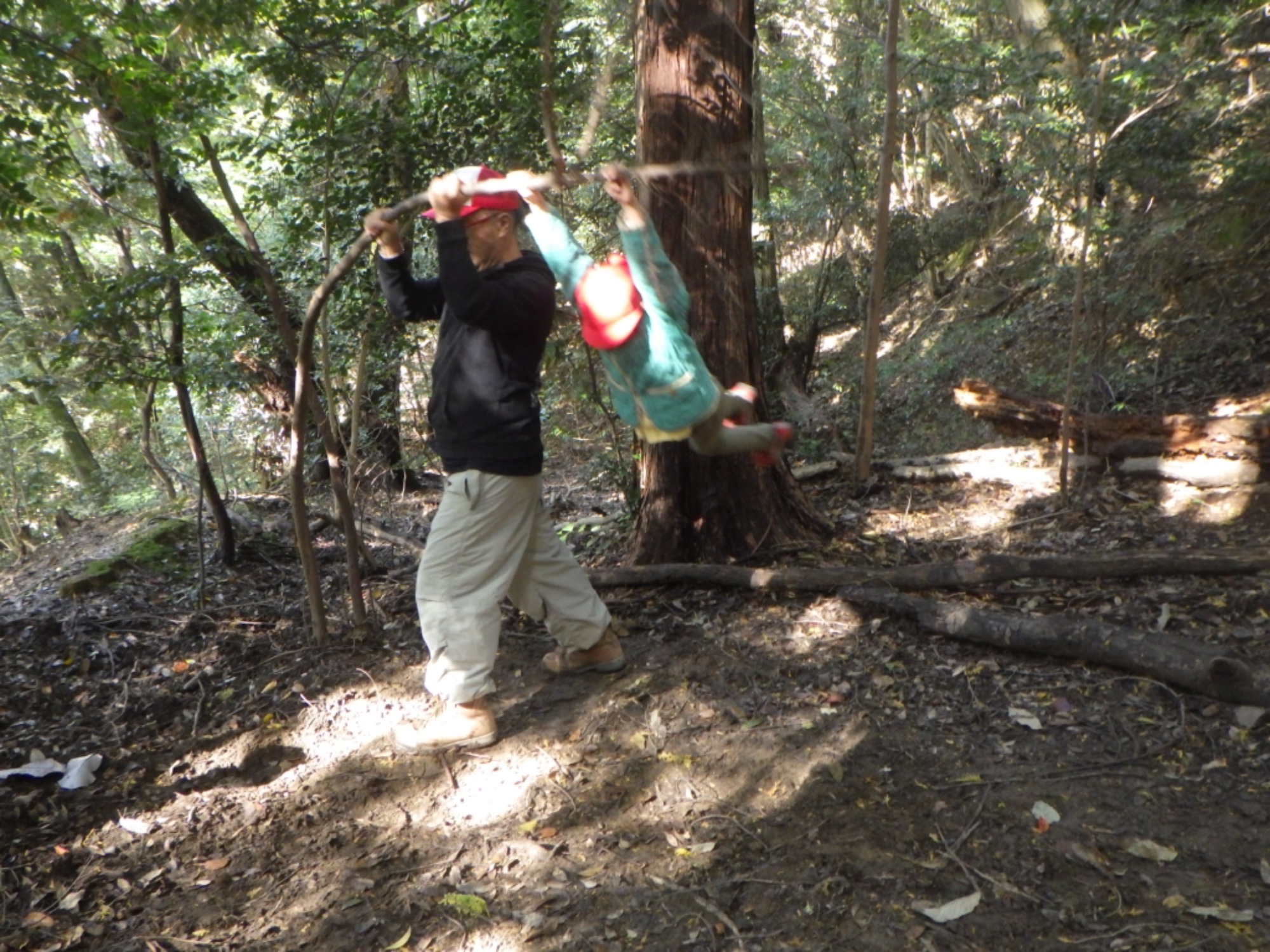 【年中】11/10　村積山　園外保育（2/3）