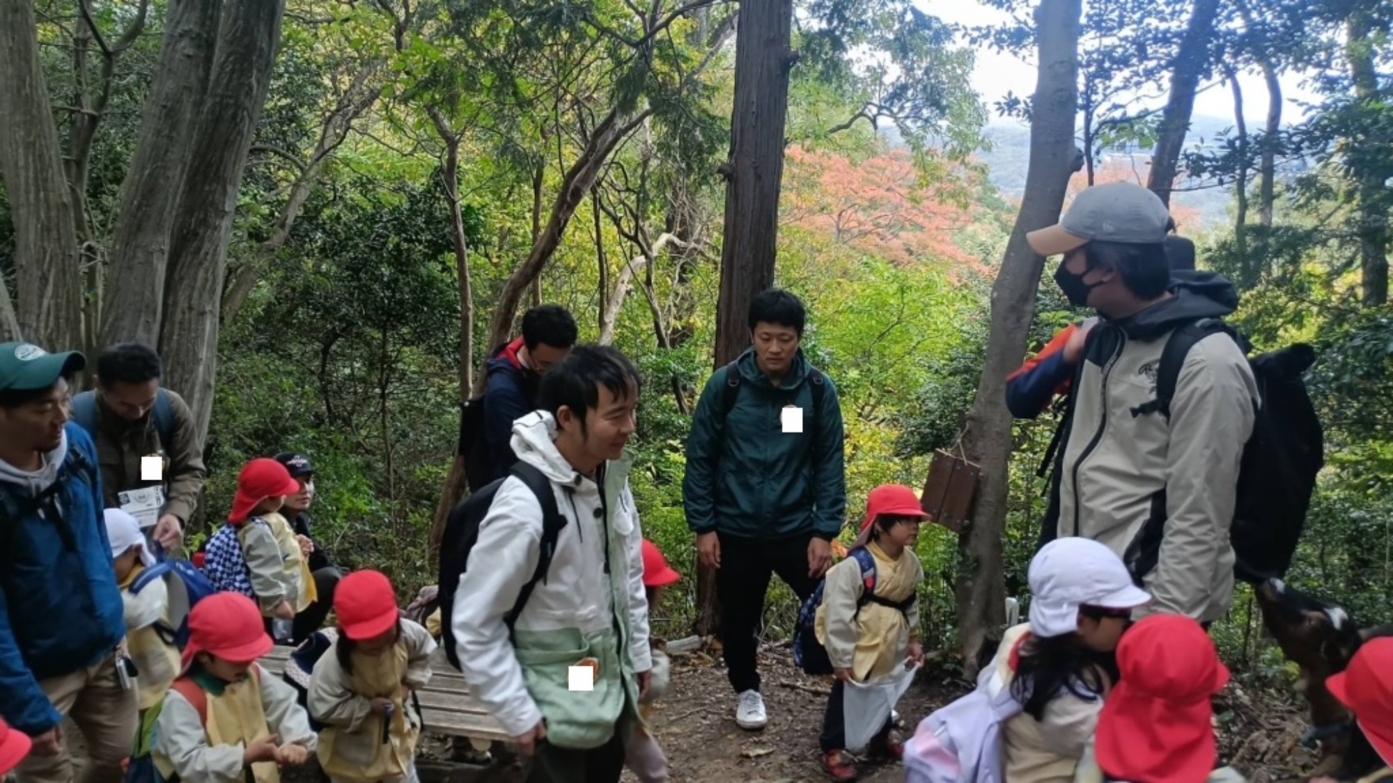 【年少】11/11　村積山　園外保育（2/3）