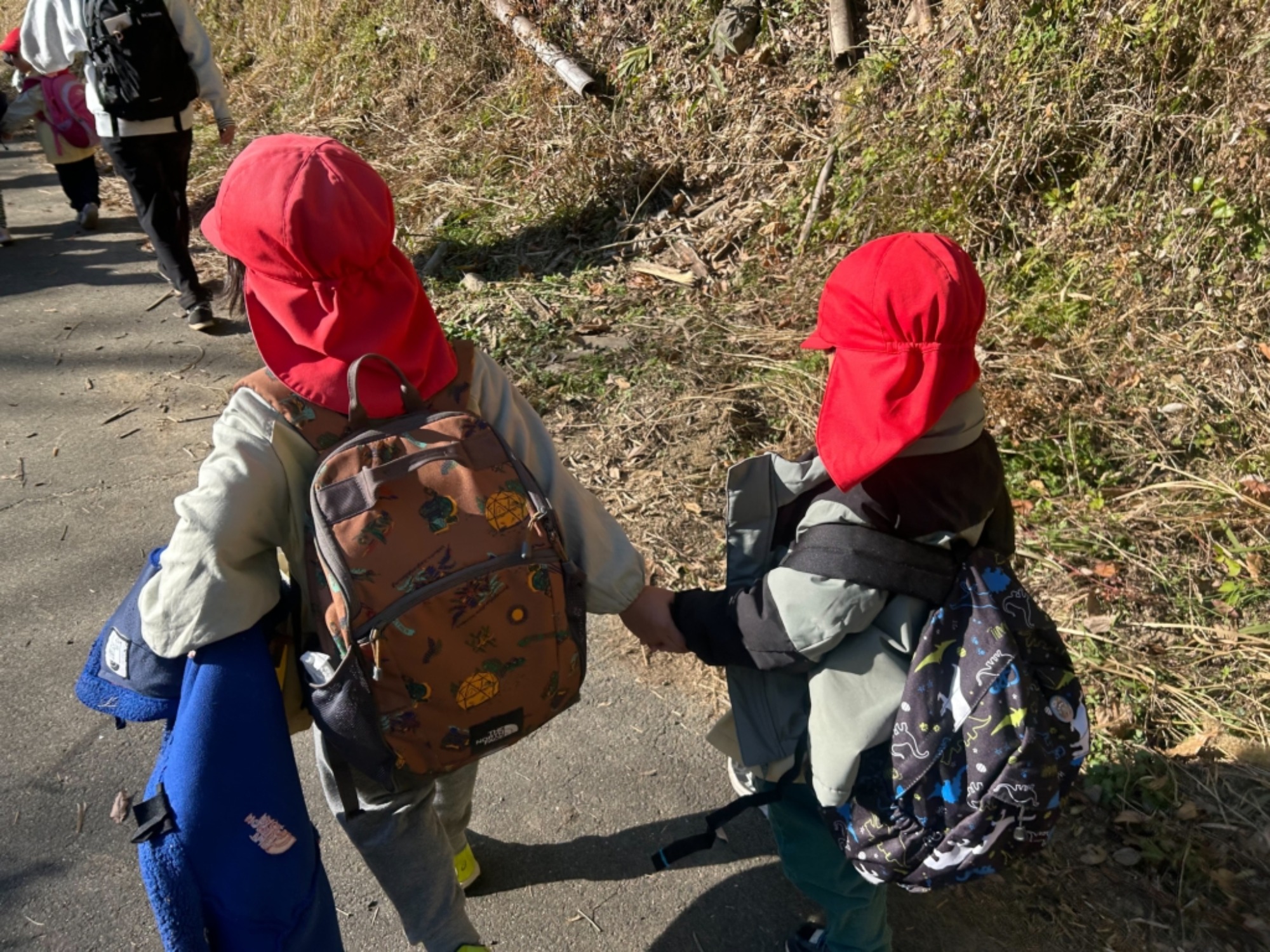 【年少・年長】12/9　合同園外保育（1/3）