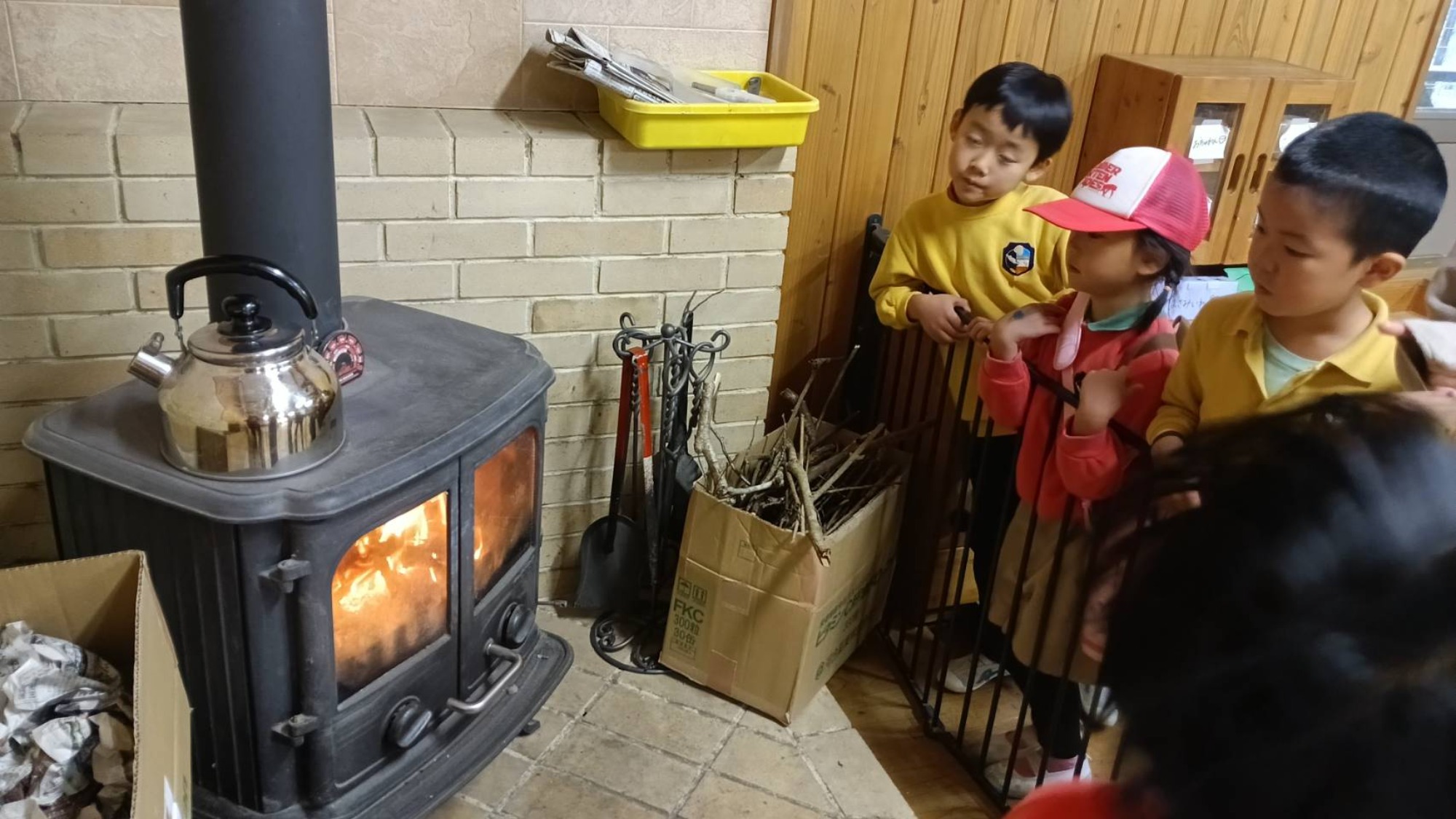 薪ストーブ　点火式