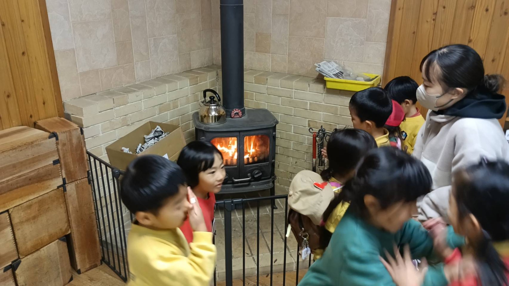 薪ストーブ　点火式