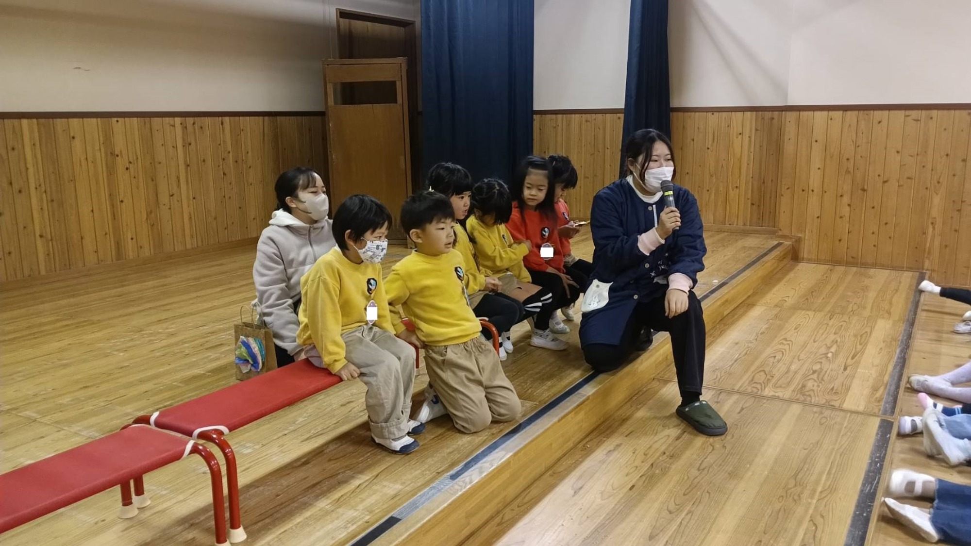 ３びきのこぶたのクリスマス