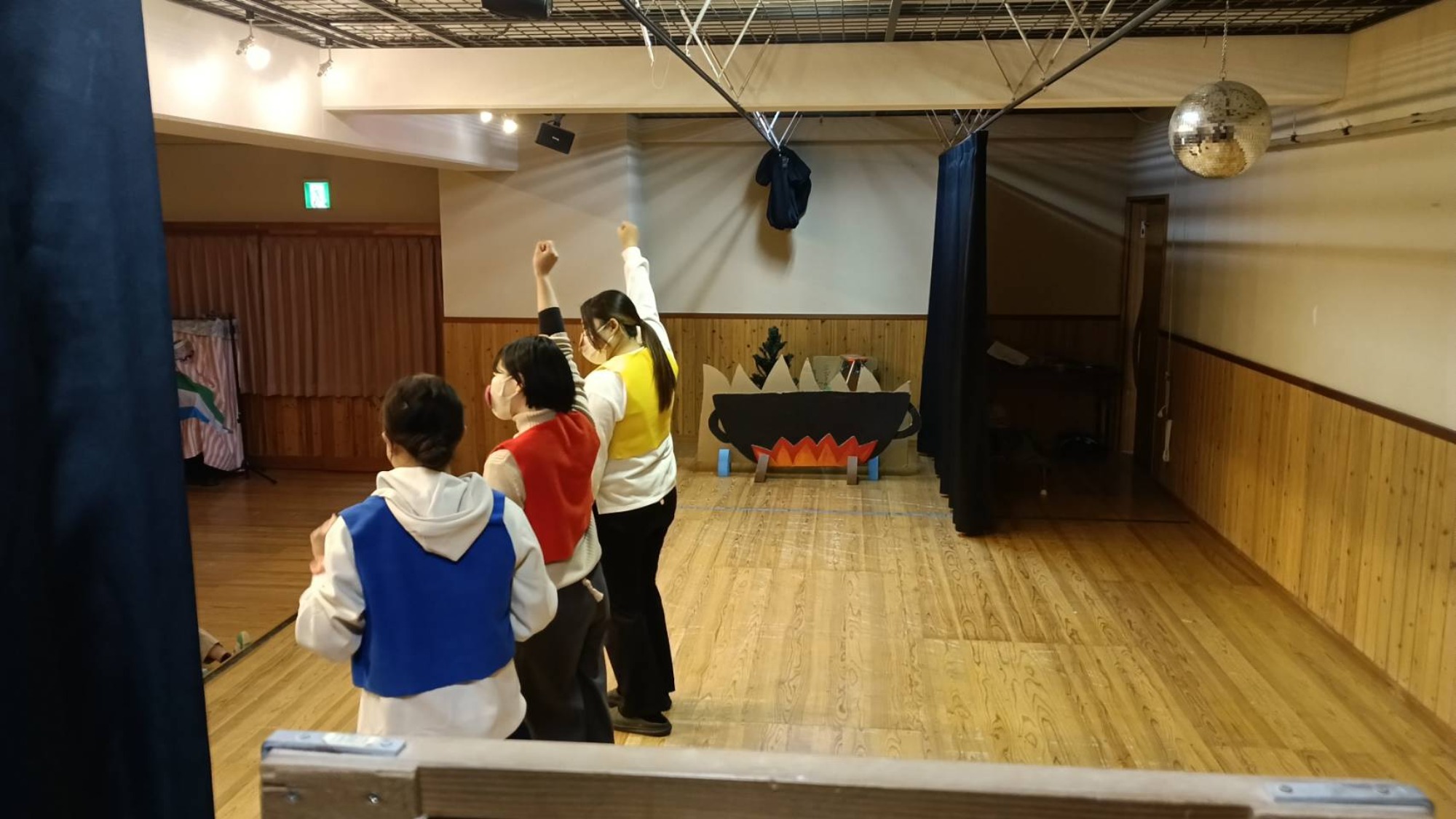 ３びきのこぶたのクリスマス