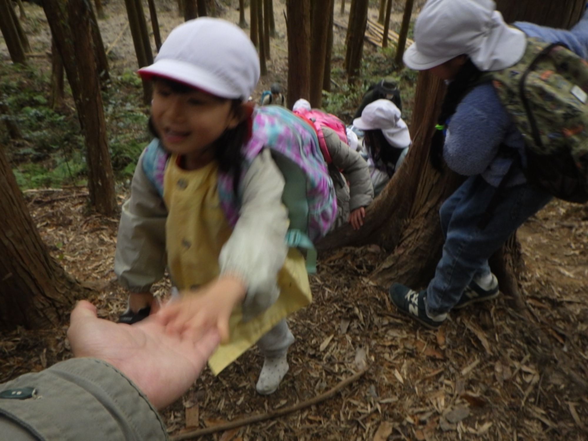【年長】1/8　村積山　園外保育（3/3）