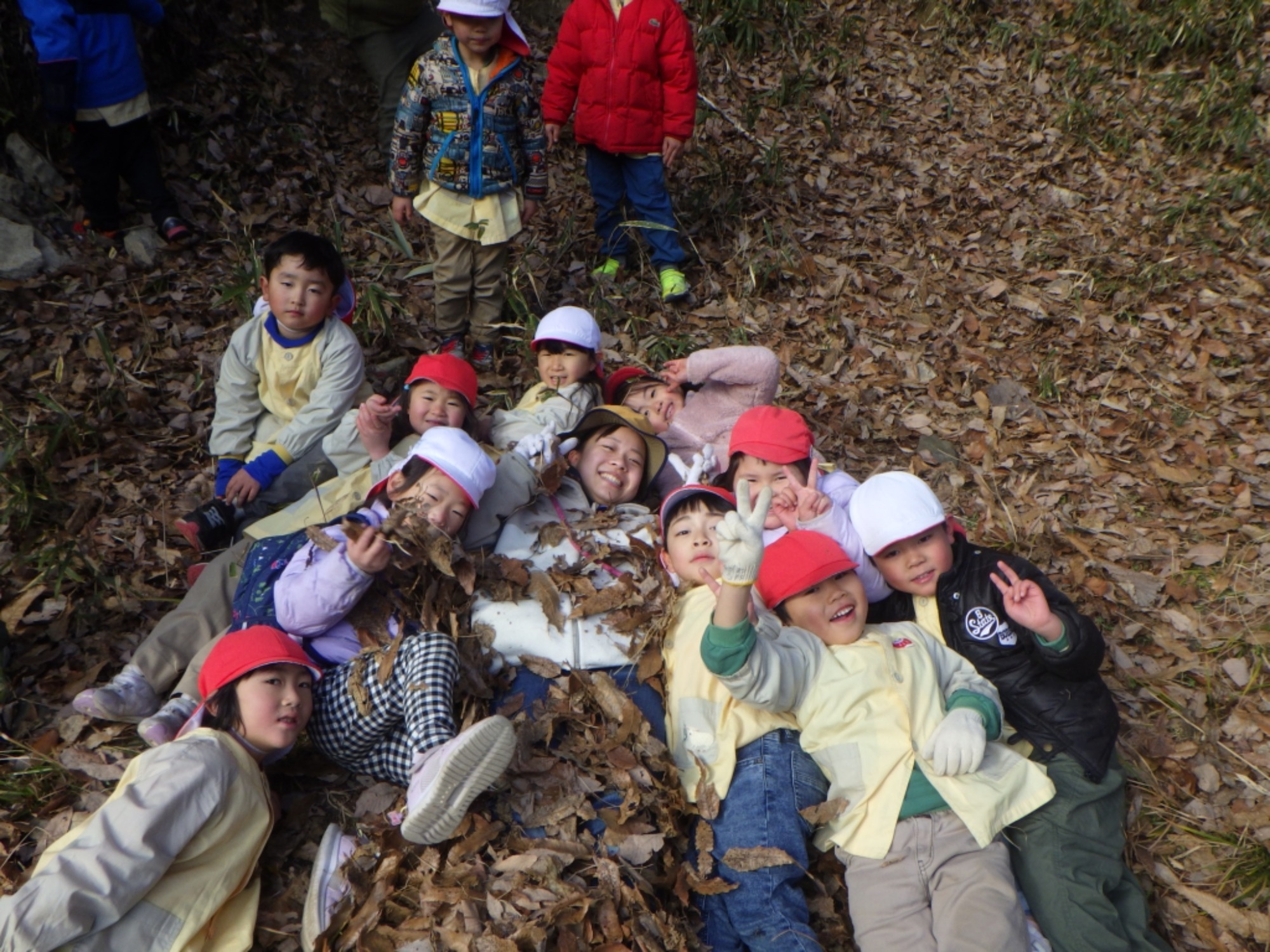 【年長】1/8　村積山　園外保育（3/3）