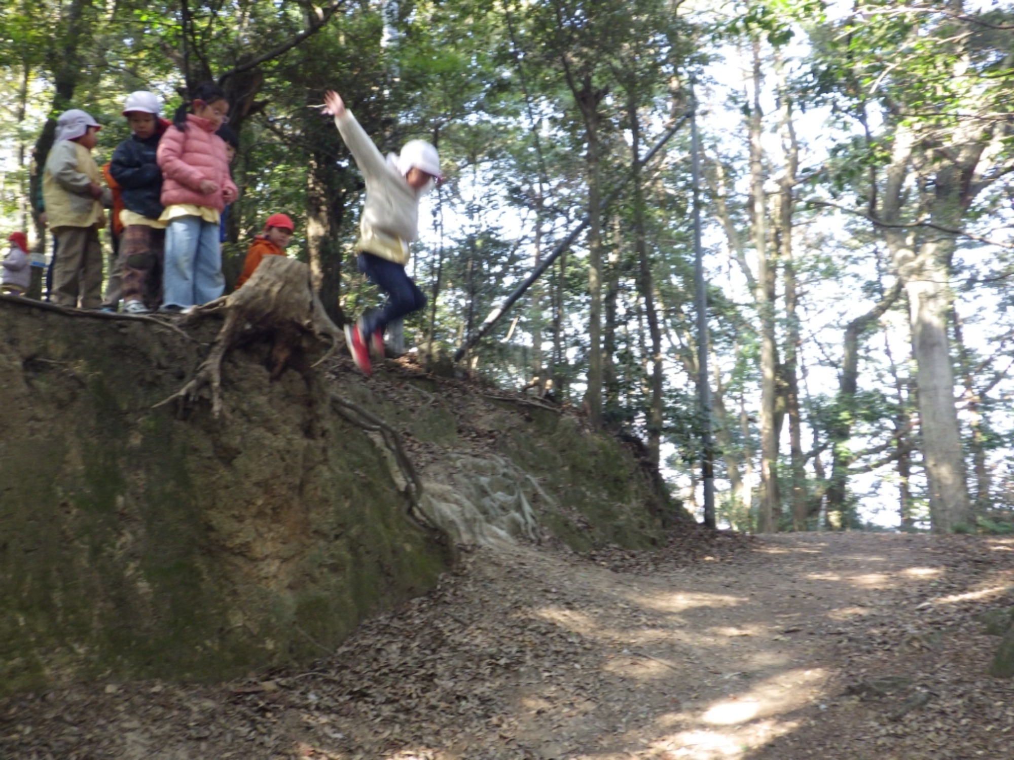 【年長】2/16 村積山 園外保育(3/4)