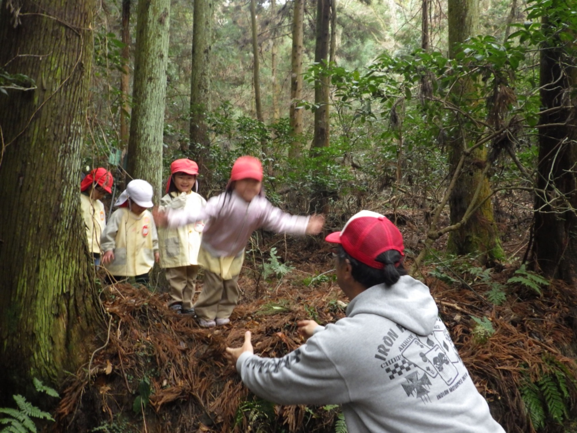  【年少】2/27　村積山　お別れ園外保育（2/3）