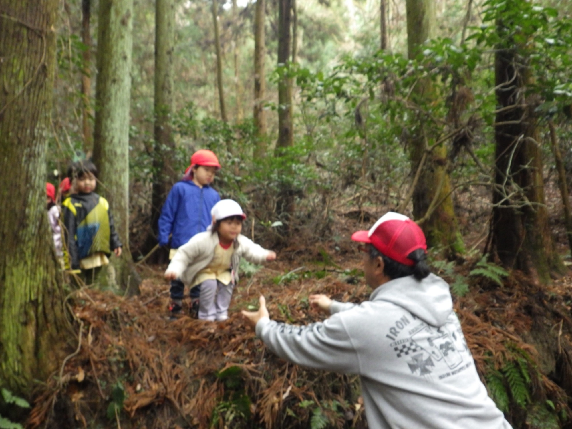  【年少】2/27　村積山　お別れ園外保育（2/3）