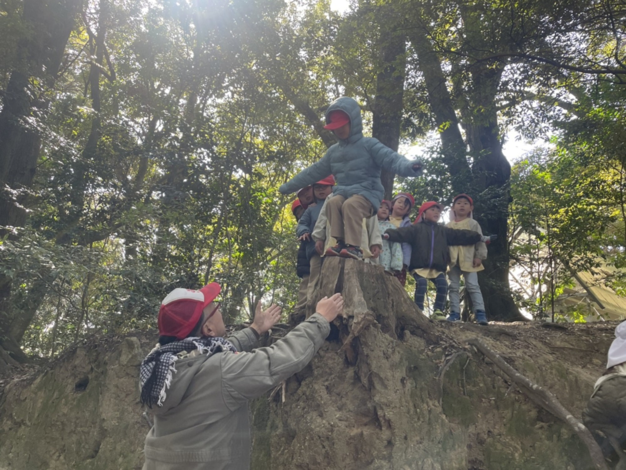 【年中】3/5　村積山　お別れ園外保育（3/3）