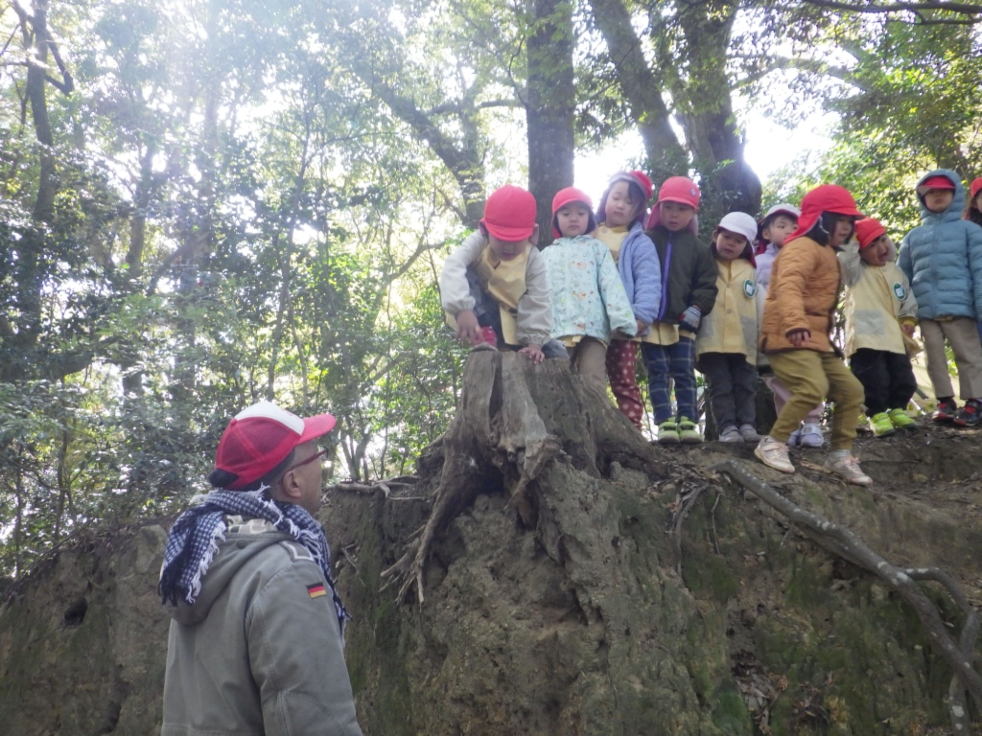 【年中】3/5　村積山　お別れ園外保育（3/3）